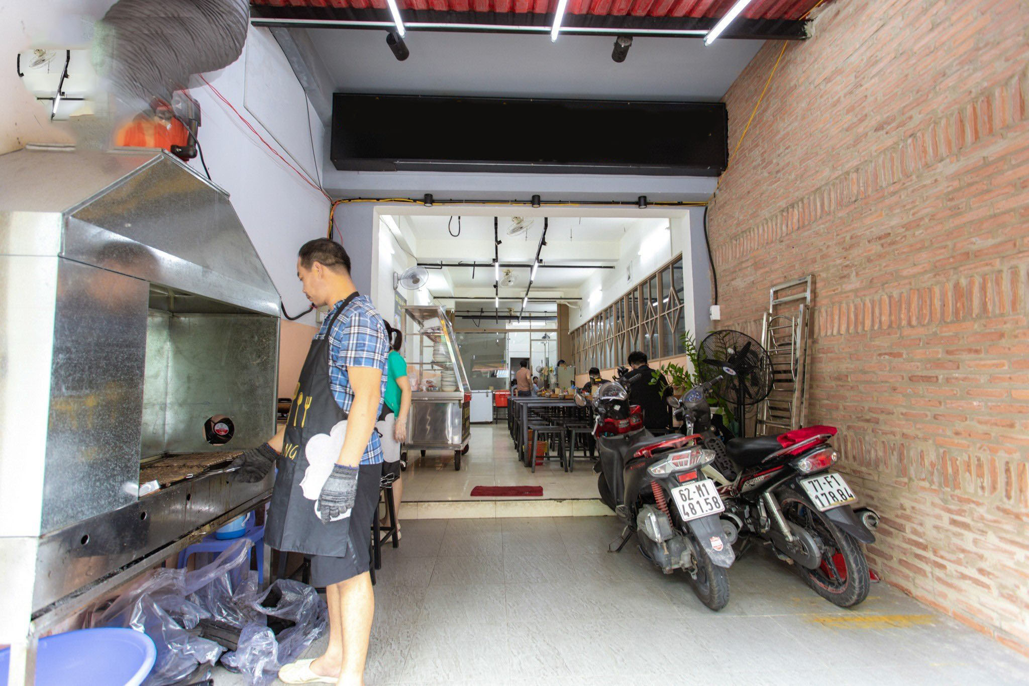 Sang lại Mặt Bằng Quán ăn Mặt Tiền đường Thăng Long, Phường 4, Quận Tân Bình